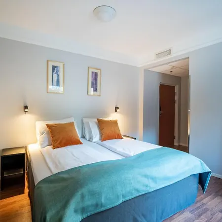 Enter Amalie Hotel Tromso