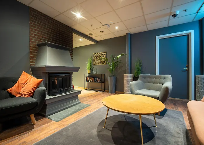 Enter Amalie Tromsø