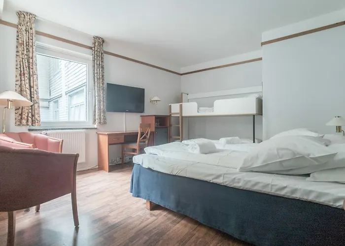 Enter Amalie Tromsø